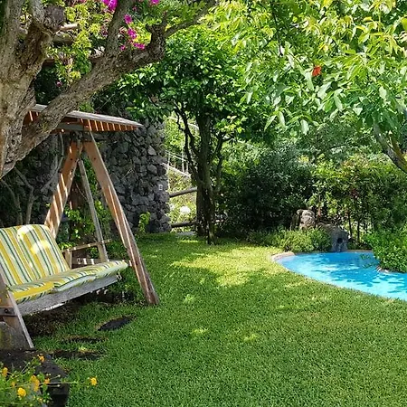 Il Piccolo Zaffiro Verde-blu Ischia