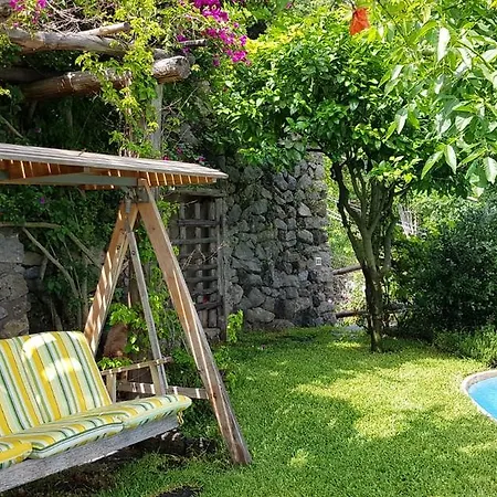 Holiday home Il Piccolo Zaffiro Verde-blu Ischia