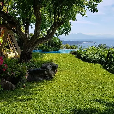 Holiday home Il Piccolo Zaffiro Verde-blu Ischia